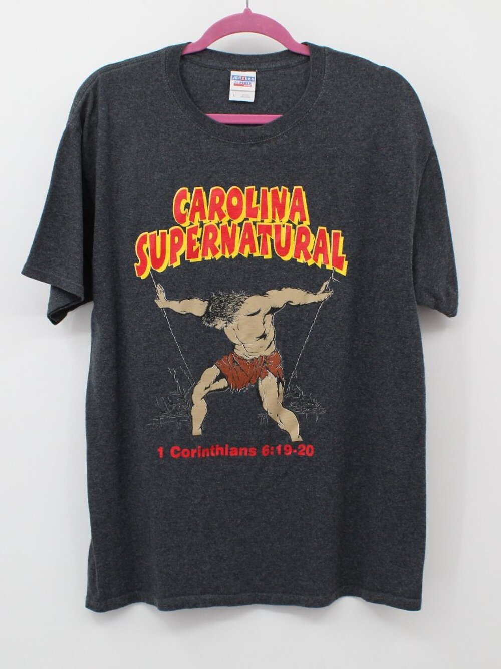Men's Christian Graphic T-Shirt CAROLINA SUPERNATURAL 1‎ CORINTHIANS 6:19-20 LG